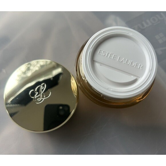 Estee Lauder Bundle Advanced Night Cleansing Gel & Revitalizing Supreme+ Cream - Picture 5 of 9